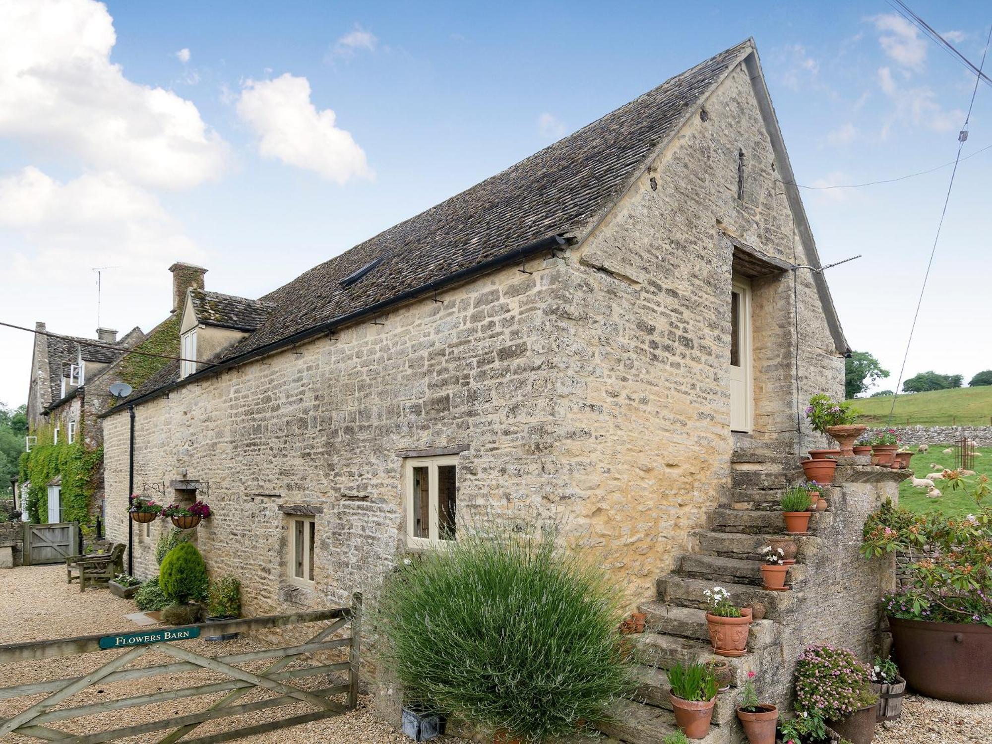 Flowers Barn Daglingworth Exterior foto
